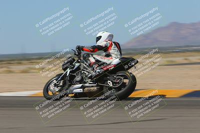 media/Sep-25-2023-Moto Forza (Mon) [[81ffa65e0a]]/B-C Group/Session 2 (Turn 8)/